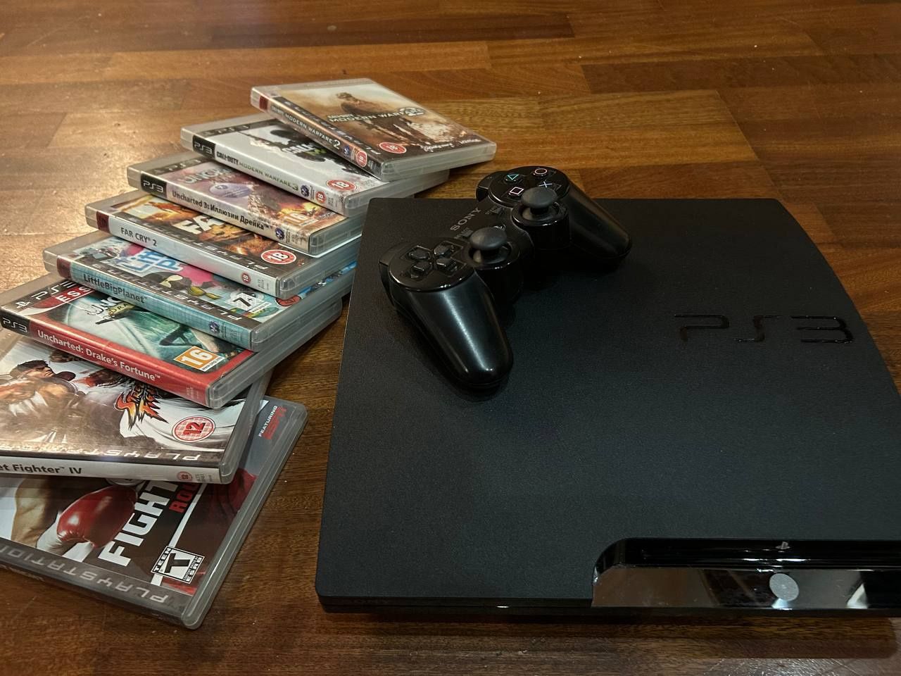 Продам Playstation 3 с дисками