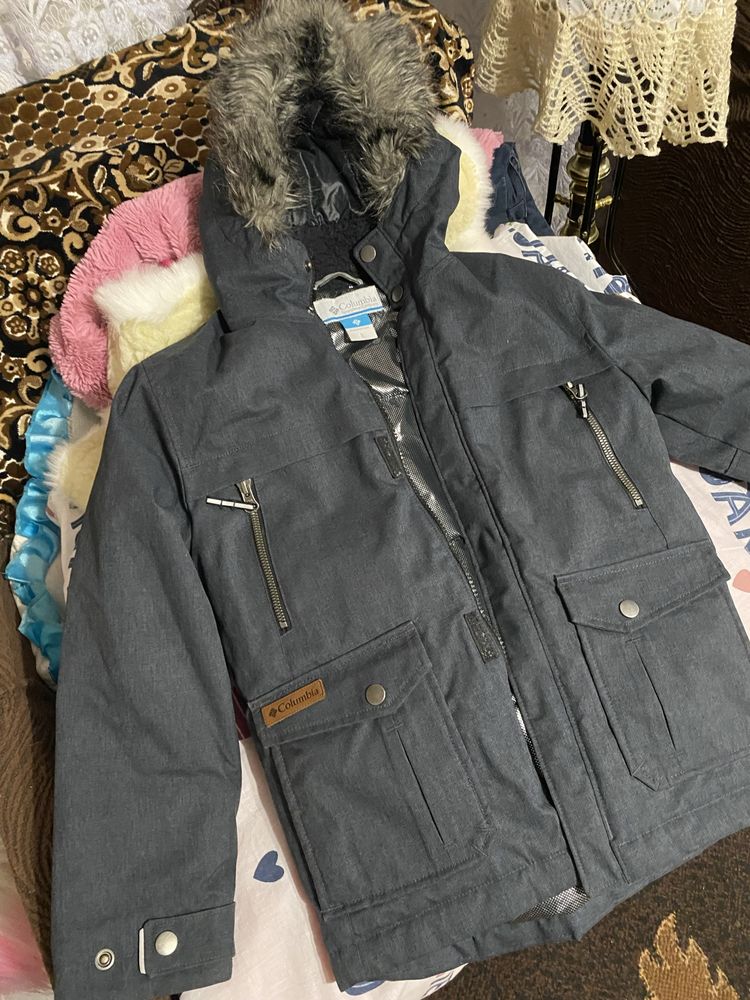 Зимова куртка Columbia 5-7 років