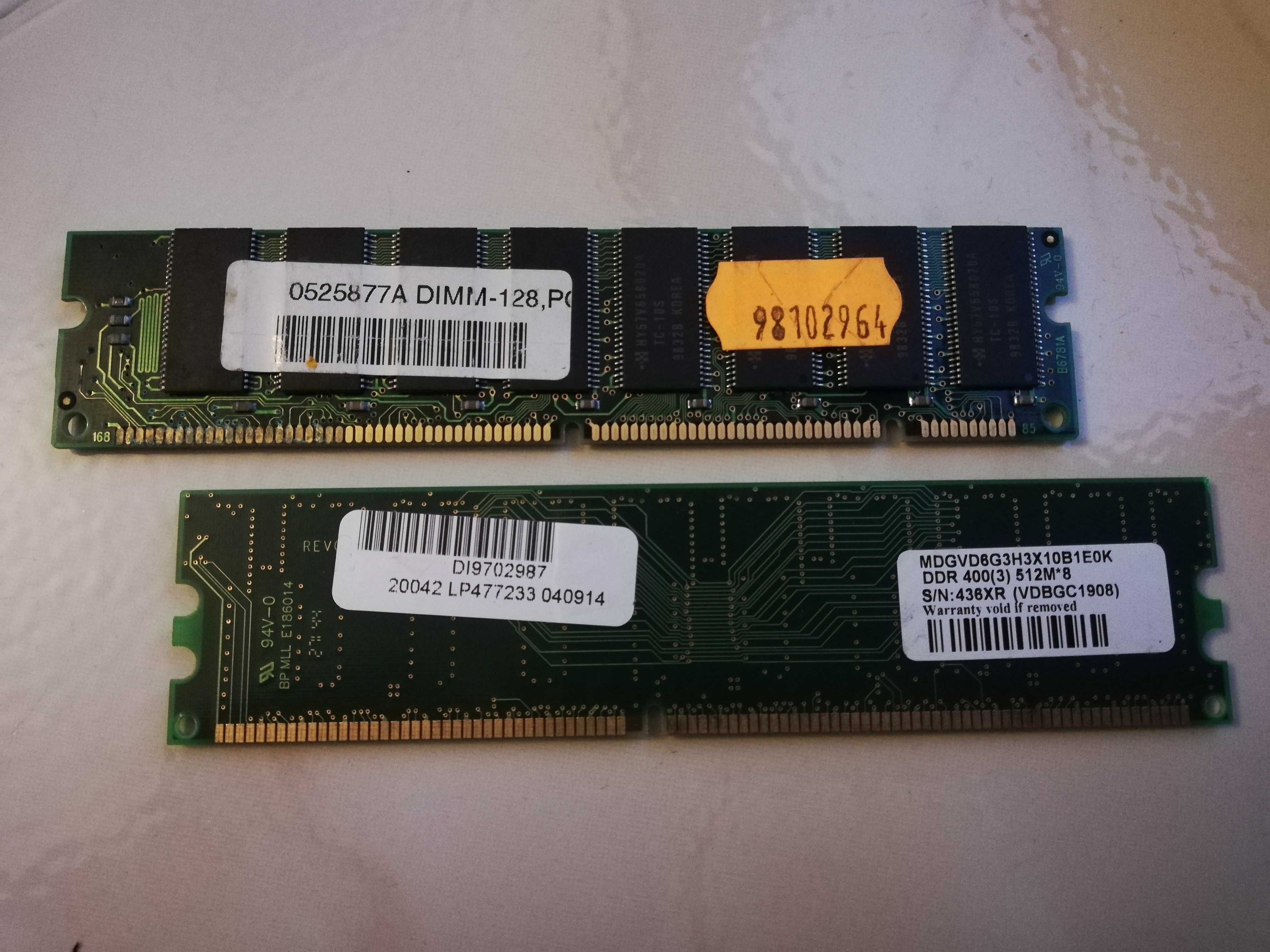 Vendo 2 memorias RAM 125 + 512