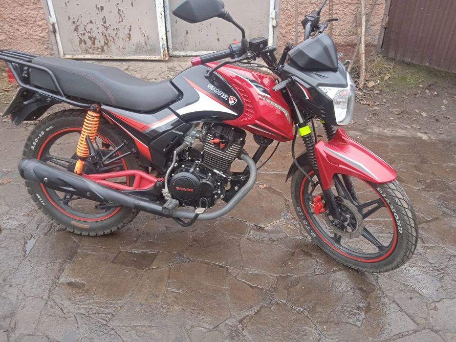 Продам мотоцикл Spark 150,