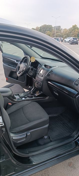 Продам KIA SORENTO 2014 р.в.