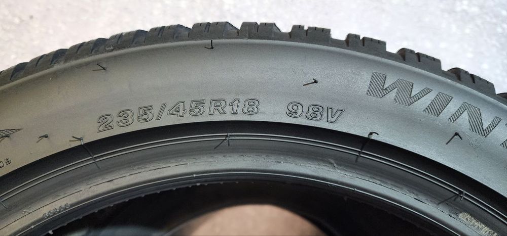235.45.18 Firestone Winterhawk4 4шт