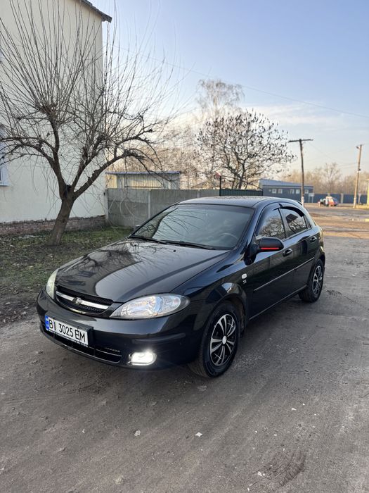Продам Chevrolet Lacetti SE 1.6 V16 ГБО 4