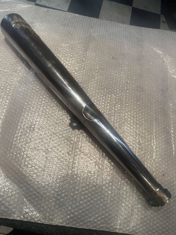 YAMAHA XS400C XS250C XS400 XS250 3N6-14711 Wydech Tłumik V137