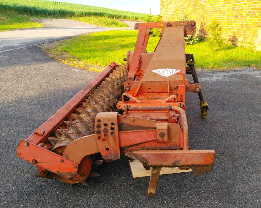 Brona wirnikowa agregat aktywny KUHN HR HRB 3001D 3m Amazone 302