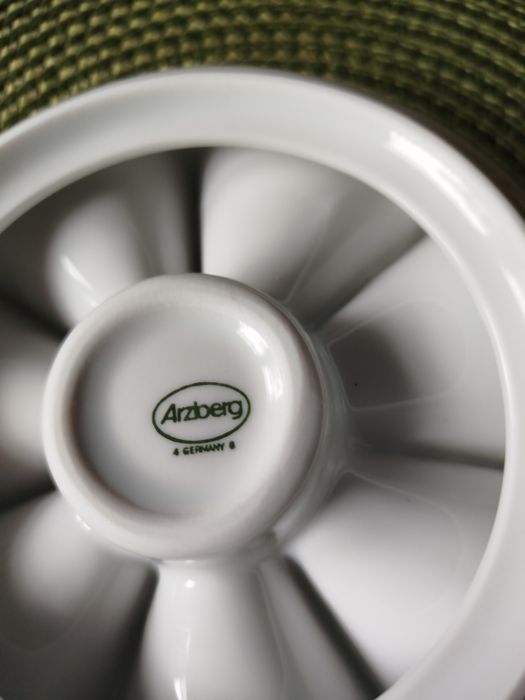 Podgrzewacz porcelanowy na tealighty.