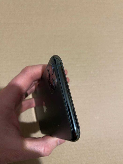 Продам Apple iPhone 11 Pro Max 64GB Green Neverlock ідеал 78% батарея