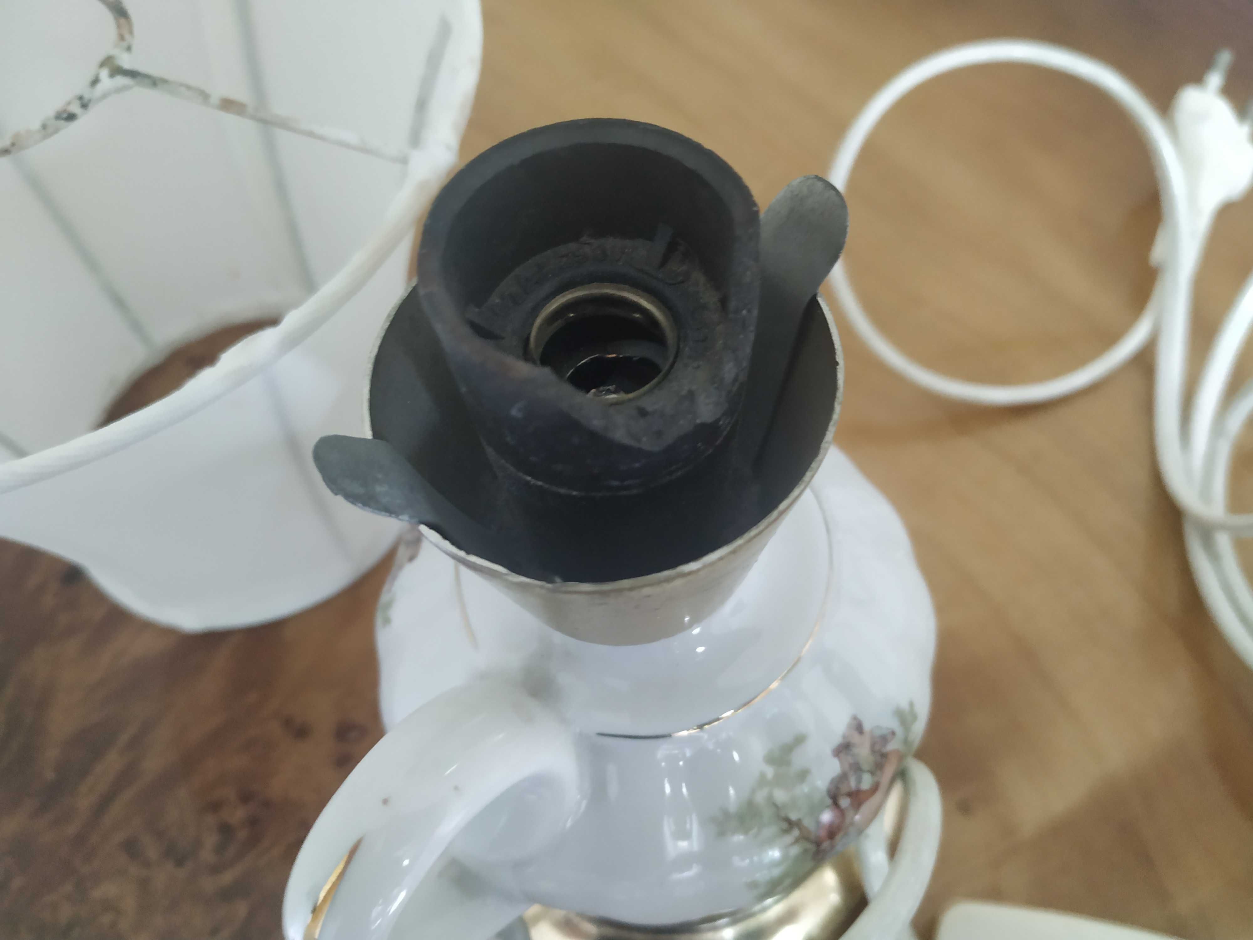 Porcelanowa Lampka