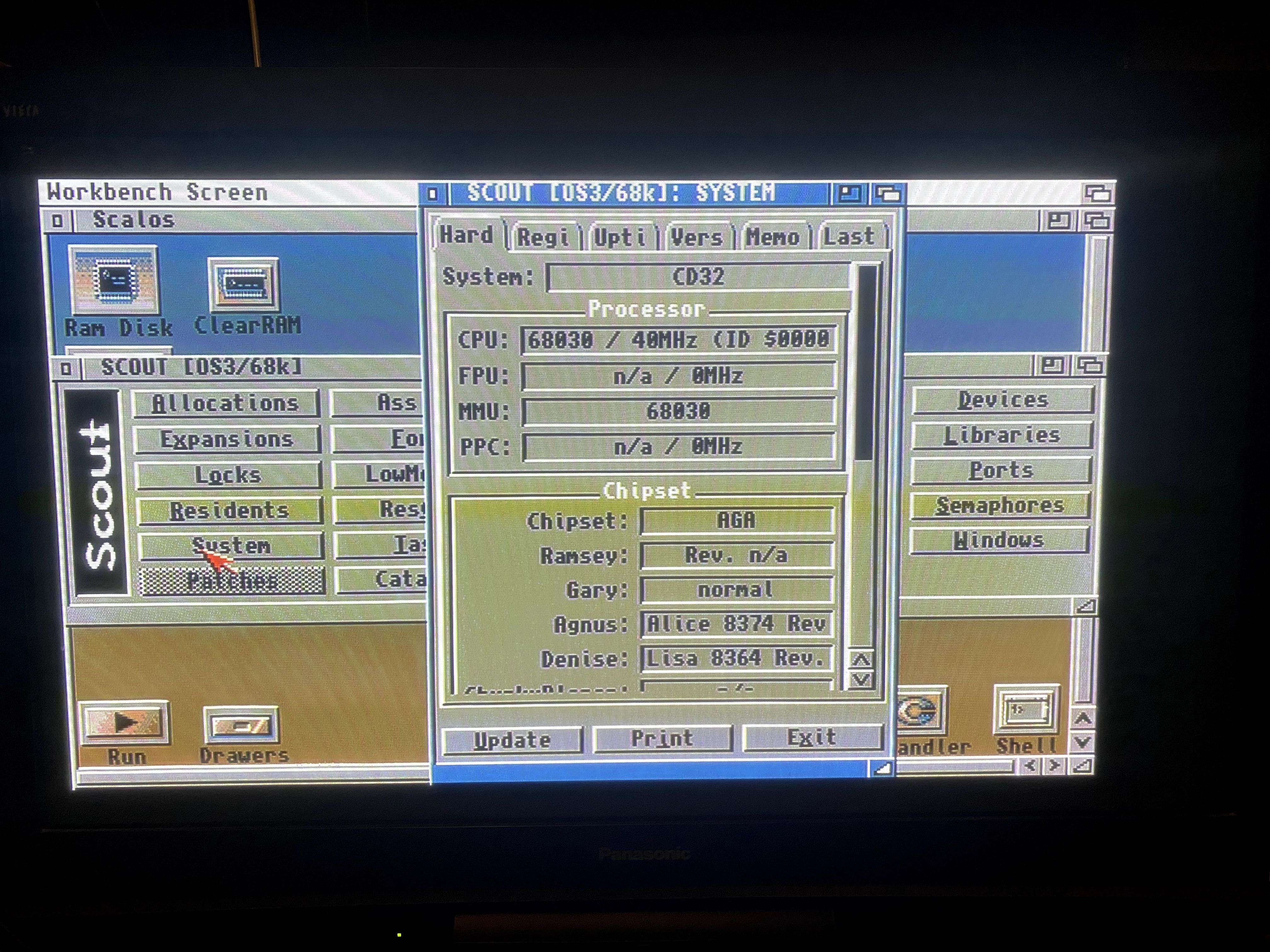 Amiga CD 32 + Terrible Fire + CF workbench gry programy