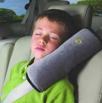 Подушка на ремень безопасности в авто