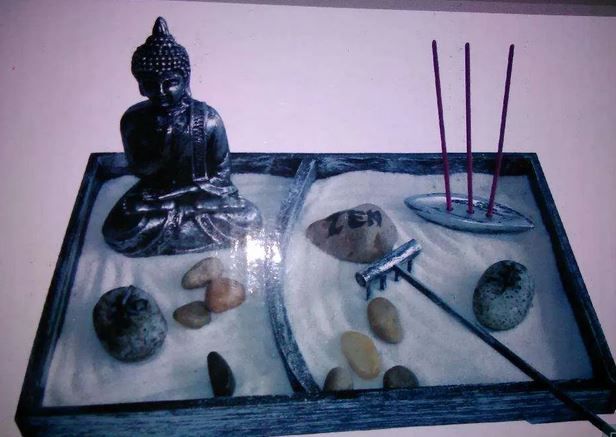 zen garden prateado