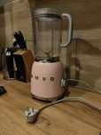 Blender kielichowy Smeg różowy BEZ KIELICHA