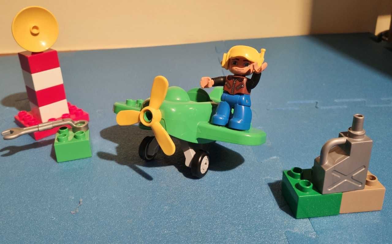 Lego Duplo zielony samolot zestaw kompletny 10808