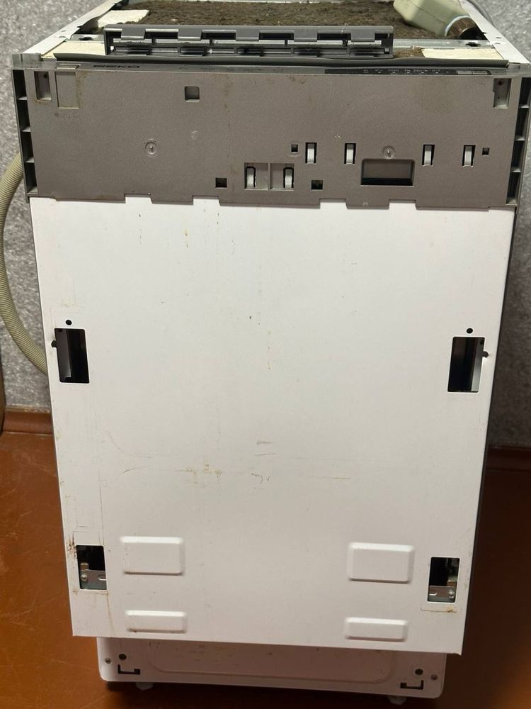 Посудомийка beko dis 1520