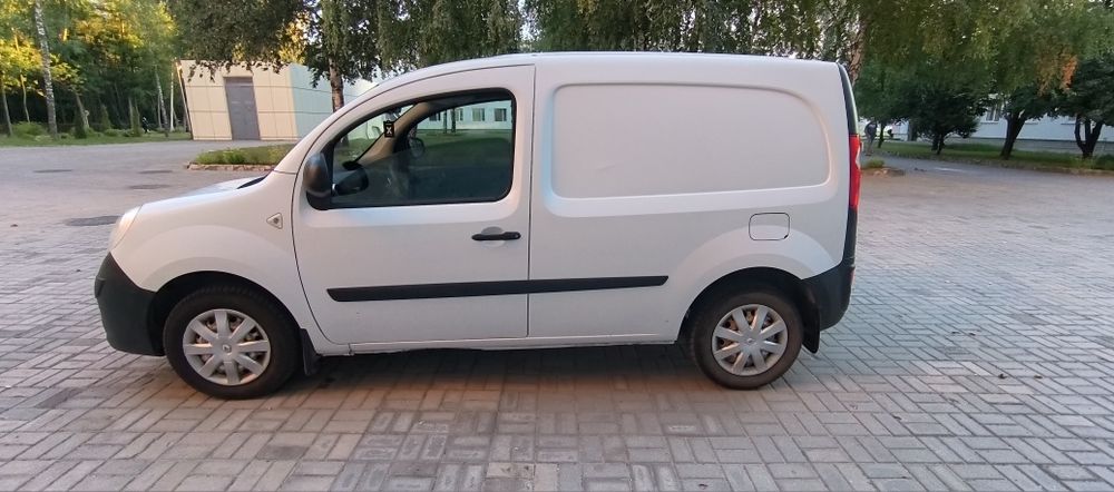 Рено кенго 2013р груз