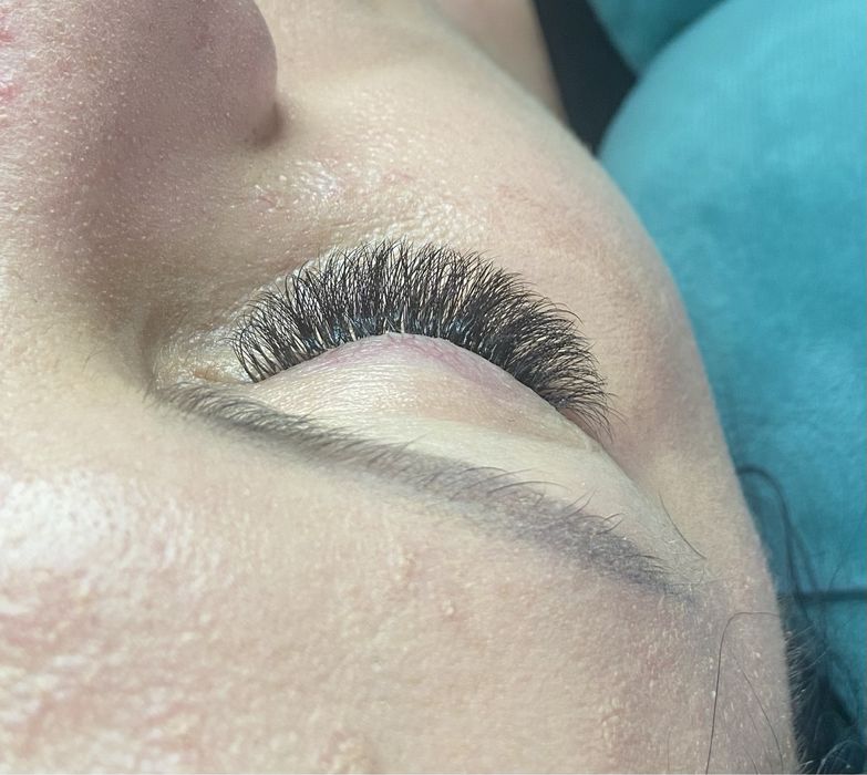 Stylizacja rzęs przedluzanie rzęs stylizacja brwi PROMOCJA