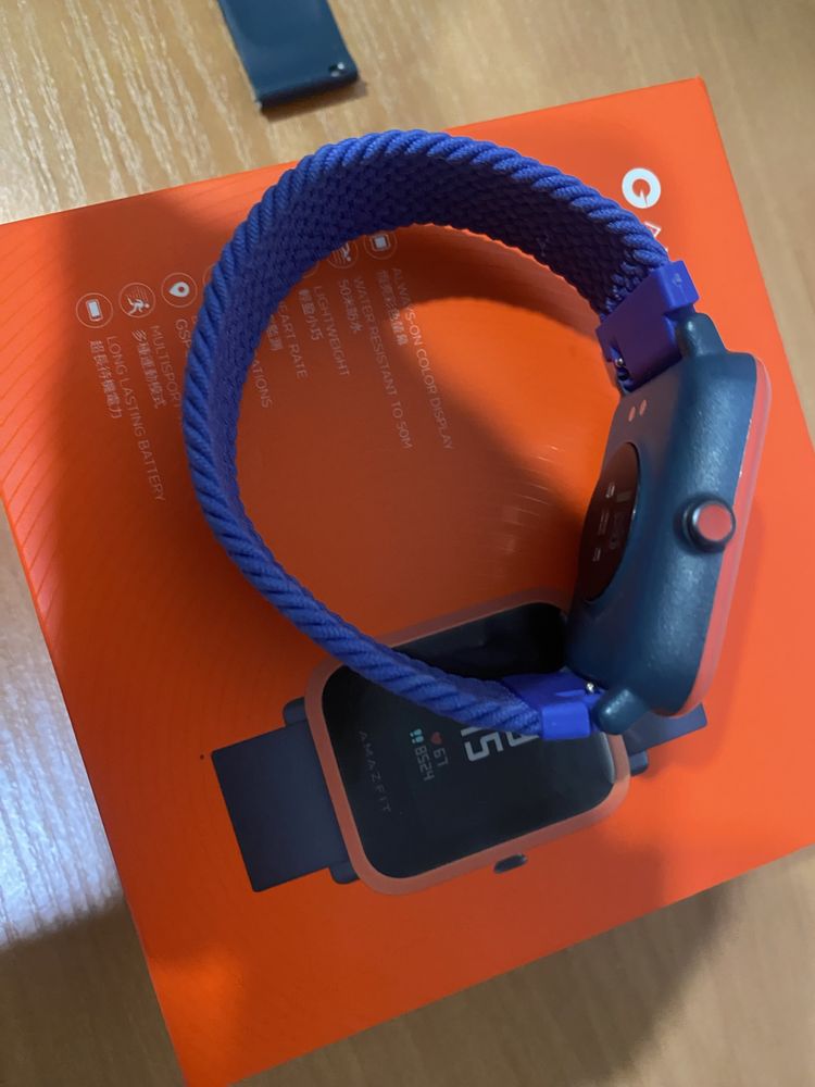 Amazfit Bip S Смарт годинник