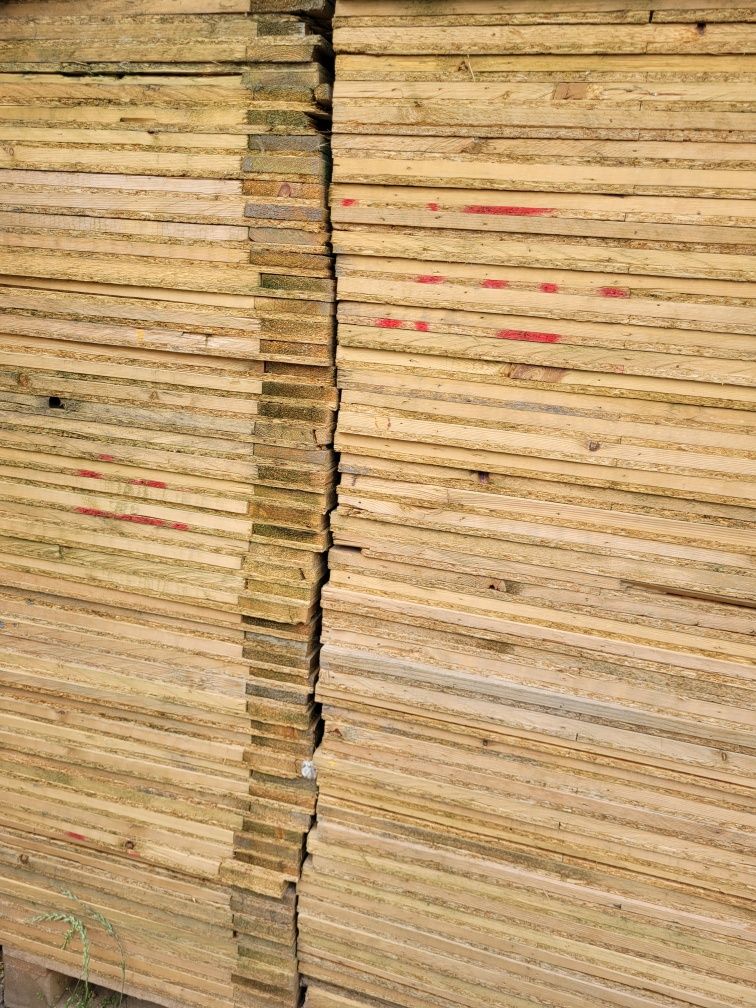 Płyty wiórowe jak OSB około 160szt