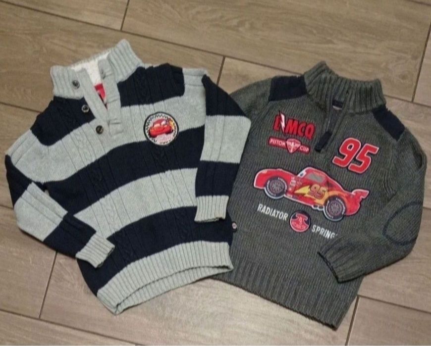 Теплий светрик під шийку 110-116рр