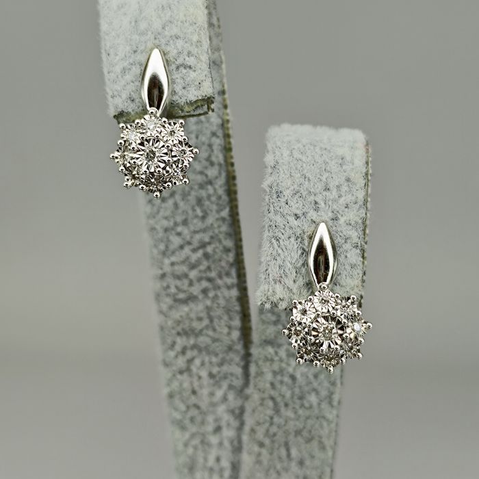Серьги из белого золота 585 пробы с бриллиантами