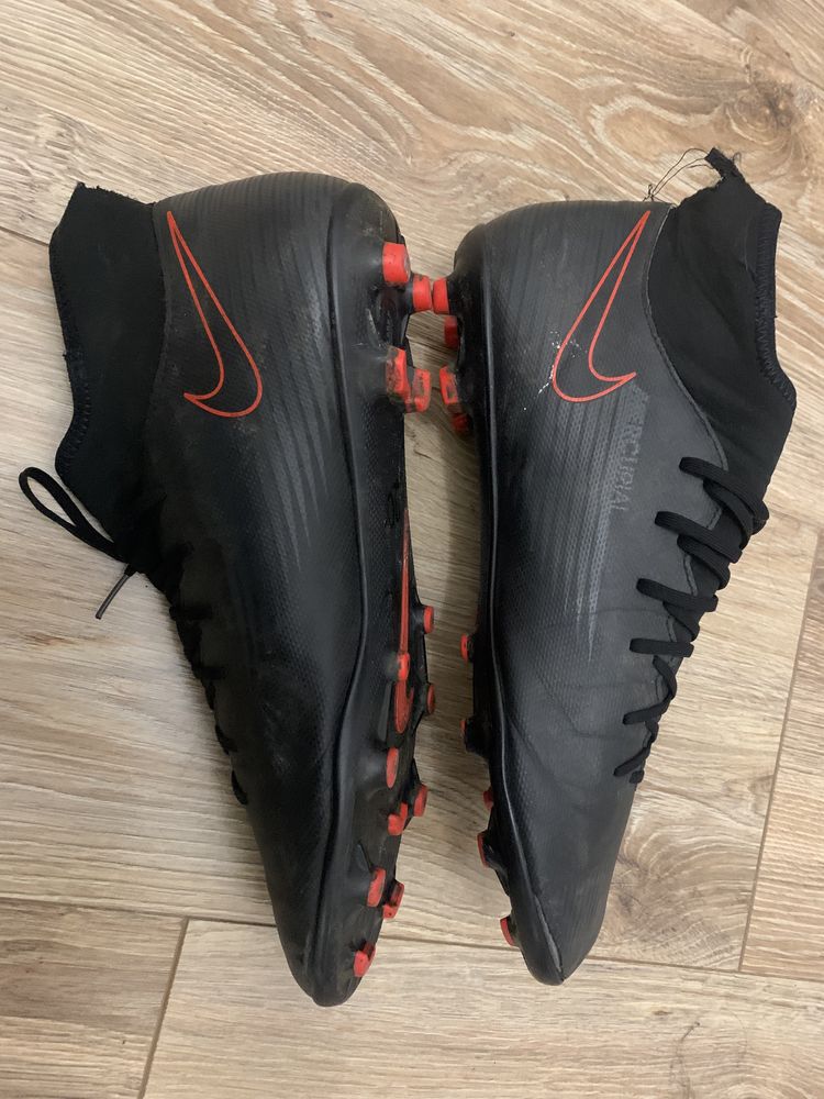 Nike korki lanki buty piłkarskie meskie sportowe do pilki