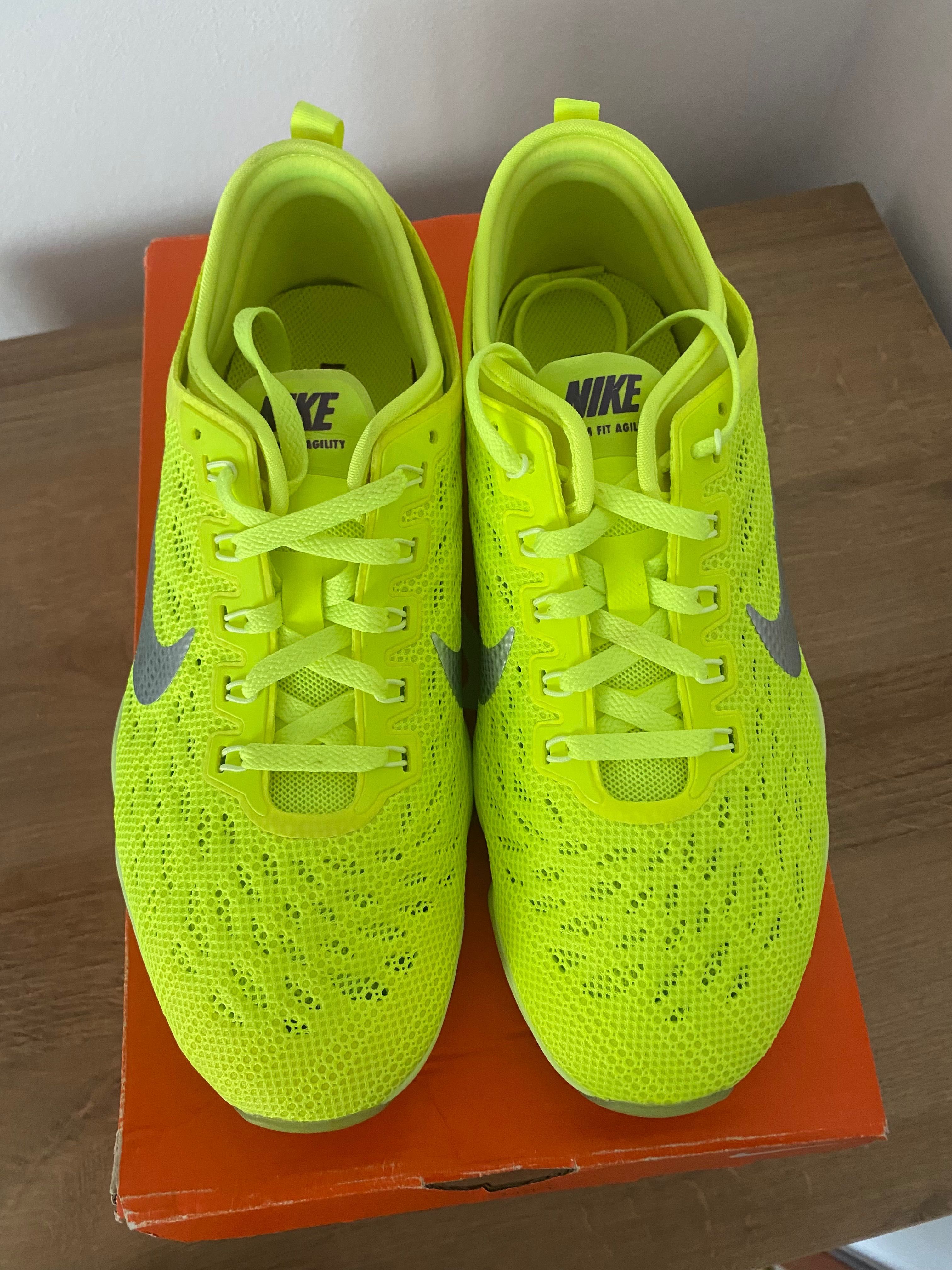 Nowe Buty Damskie Nike Zoom Fit Agility rozm. 40 wkł. 25,5 cm