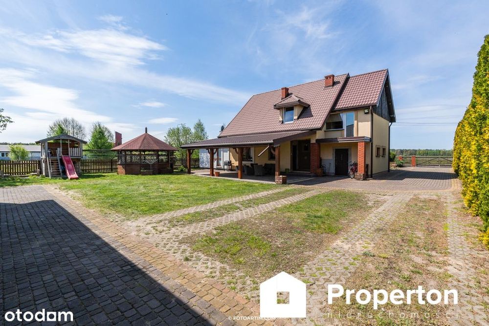 Dom do wprowadzenia/ 3 garaże – Połoń