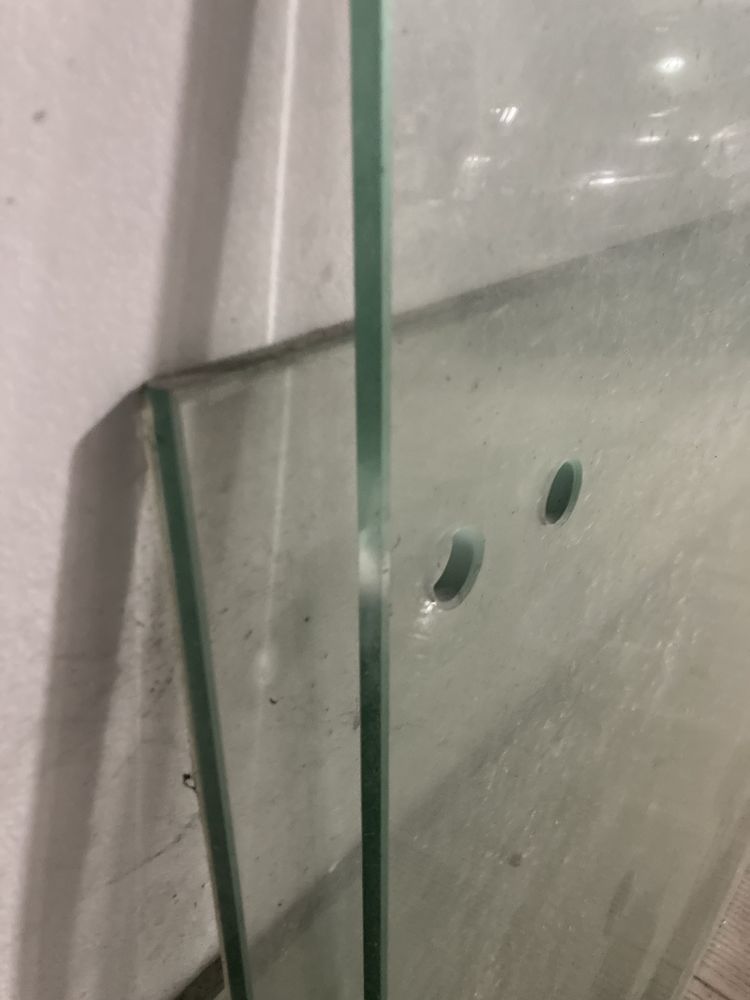 Vidro Temperado 10mm com Ferragens – Ex-Escadaria (3 Peças)