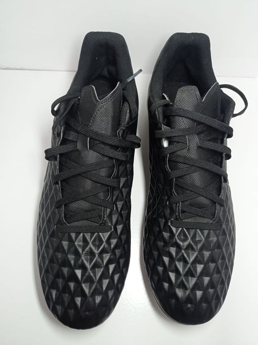 korki Nike Legend 8 Academy Ag - rozmiar 42,5