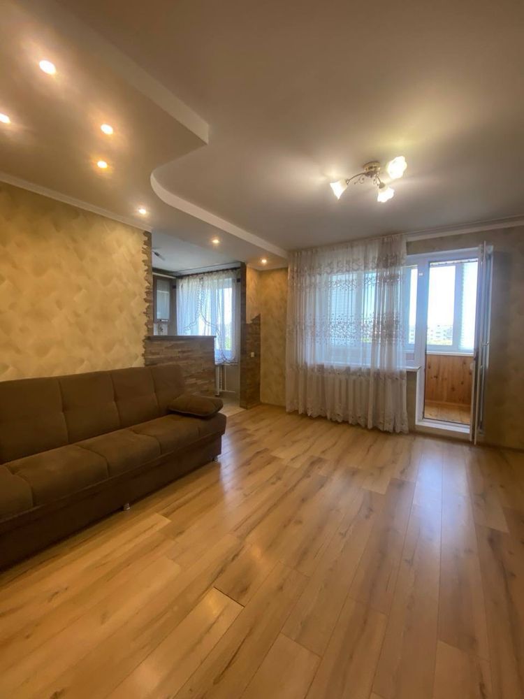 Продаж 3-кімнатної квартири в центрі Броварів