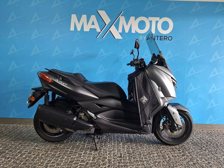 Yamaha X-Max  300