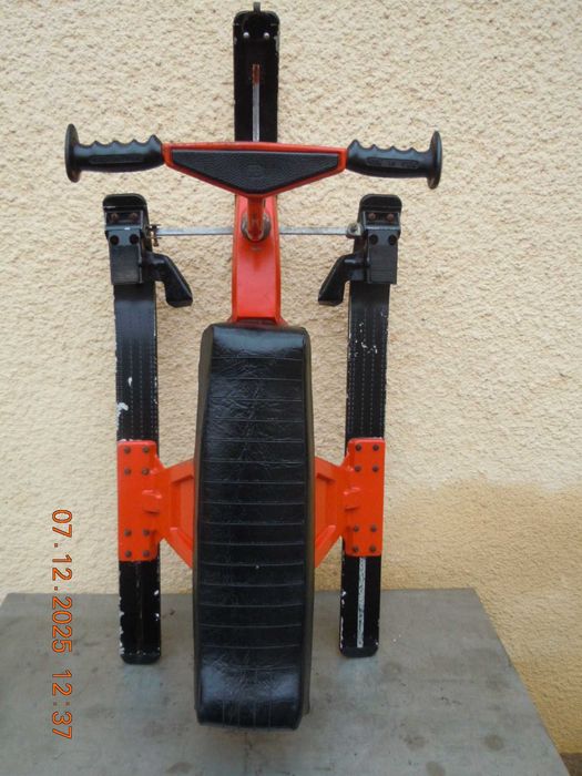 nartosanki PRL całe metalowe łącznie z płozami stan idealny oryginał