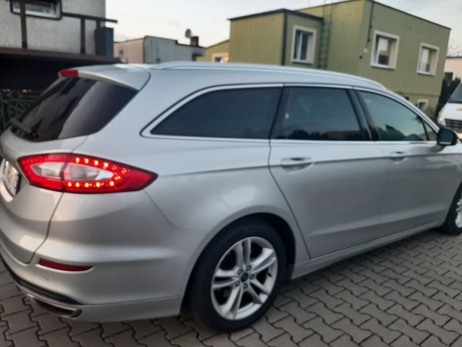 Ford mondeo  2.0 TDCI 180km TITANIUM  jasne skóry automat full led dyn