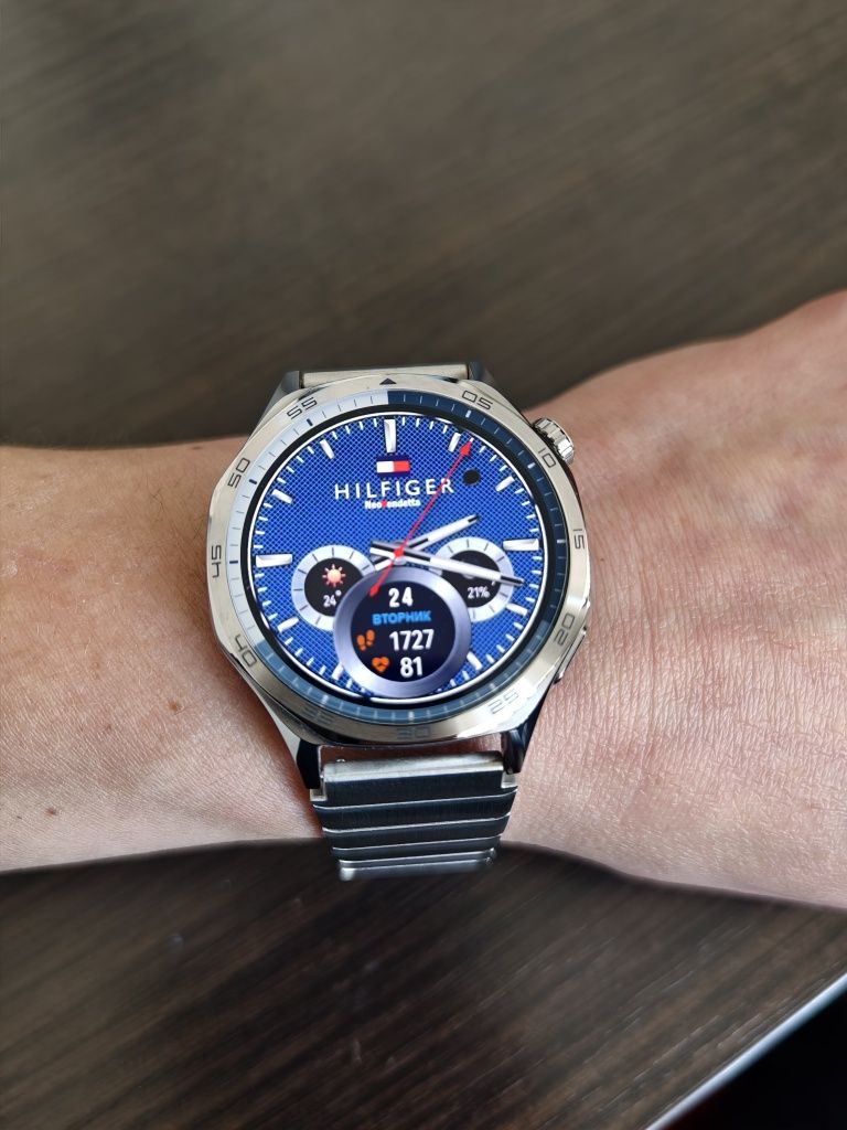 Смарт часы Huawei watch GT 5/Global + 2 металлических браслета +стекло