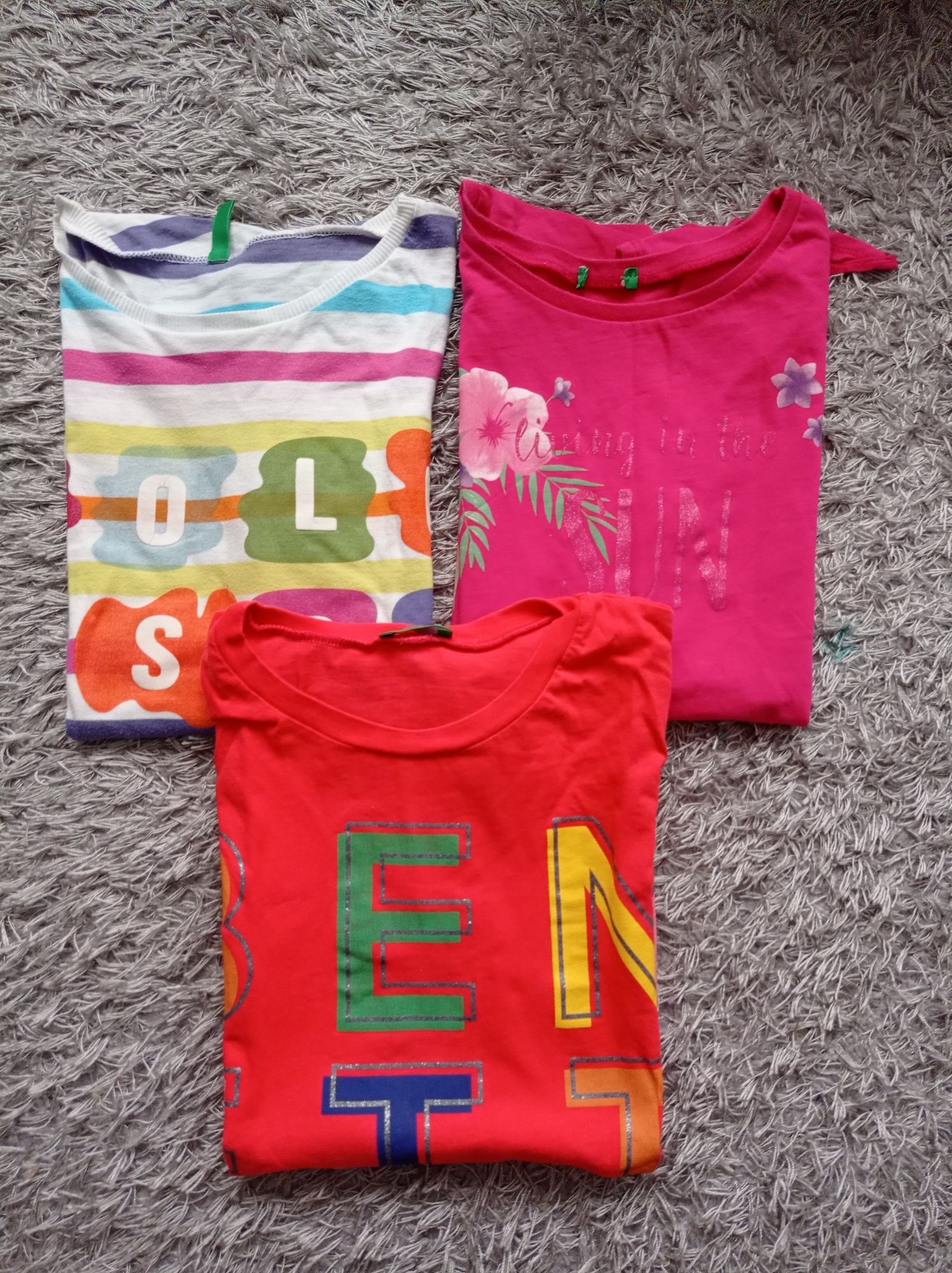 Zestaw 3 bluzeczek Benetton.