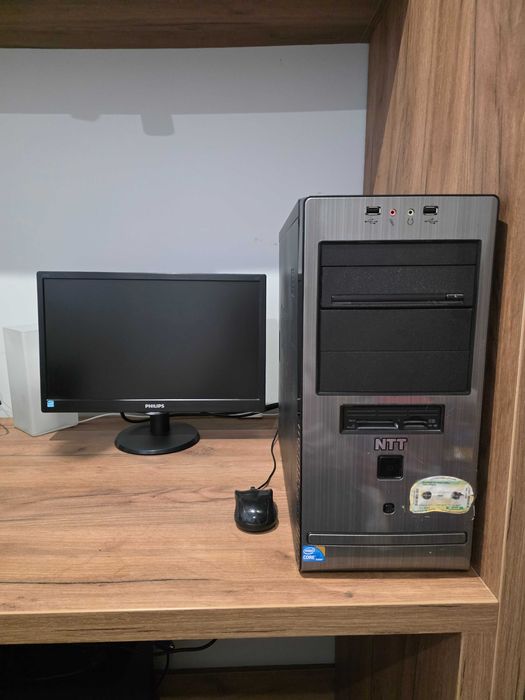 Komputer stacjonarny