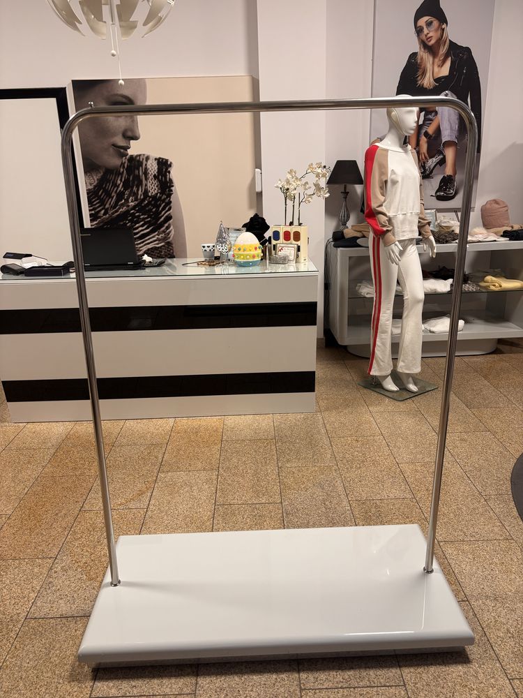 Stojak na ubrania
