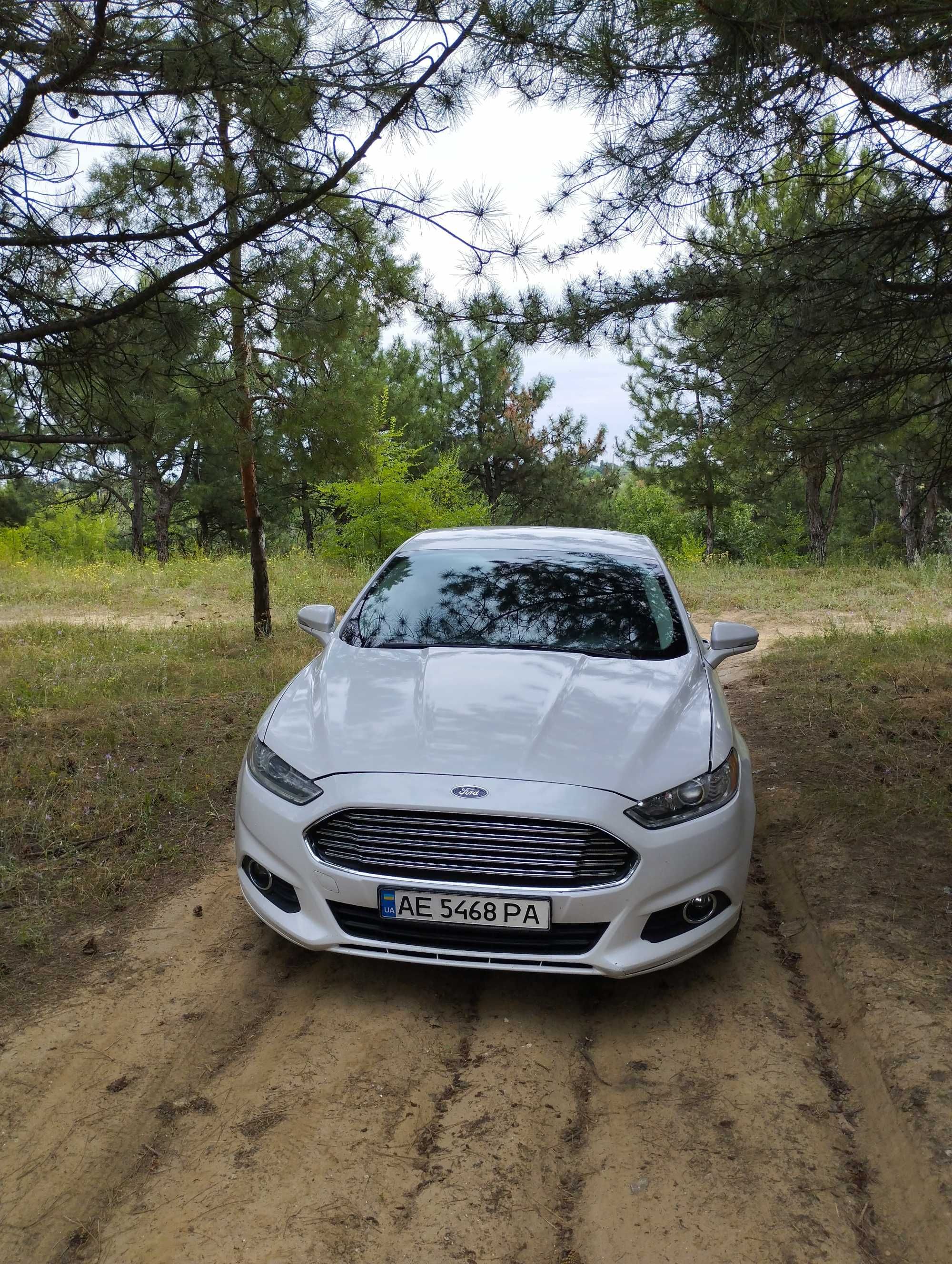 Ford fusion гібрид США