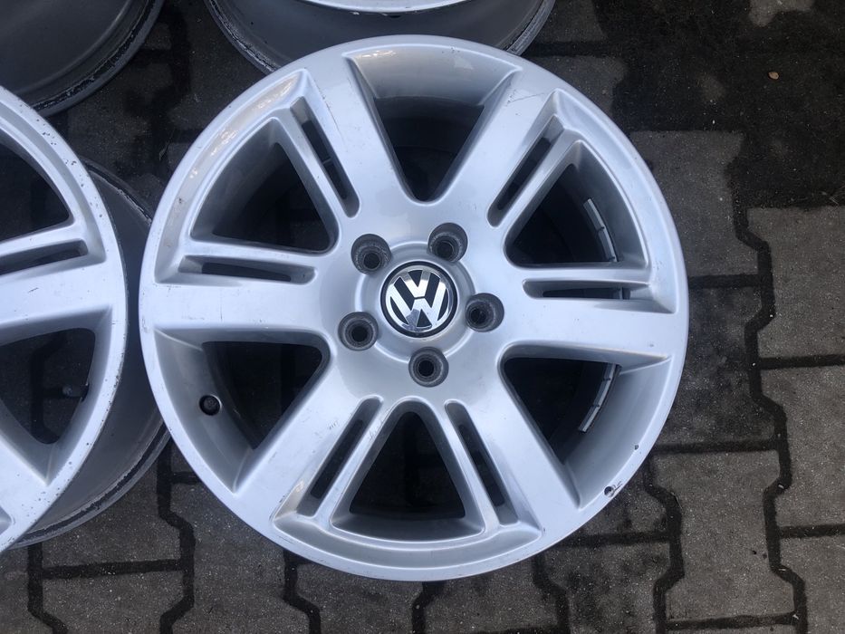 Alu VW Amarok T5 T6 Oem 17 5x120 Komplet