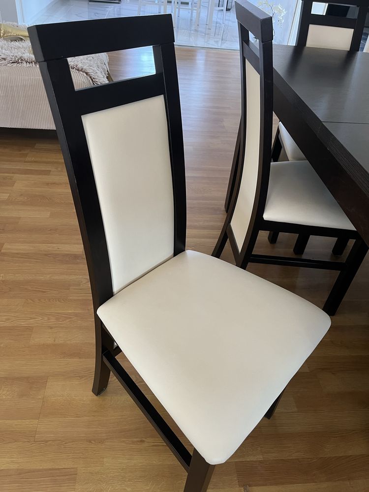 Stol z krzeslami 6szt rozkladany