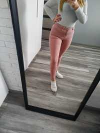 Różowe spodnie sinsay