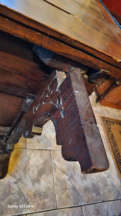 Meble antyczne biurko