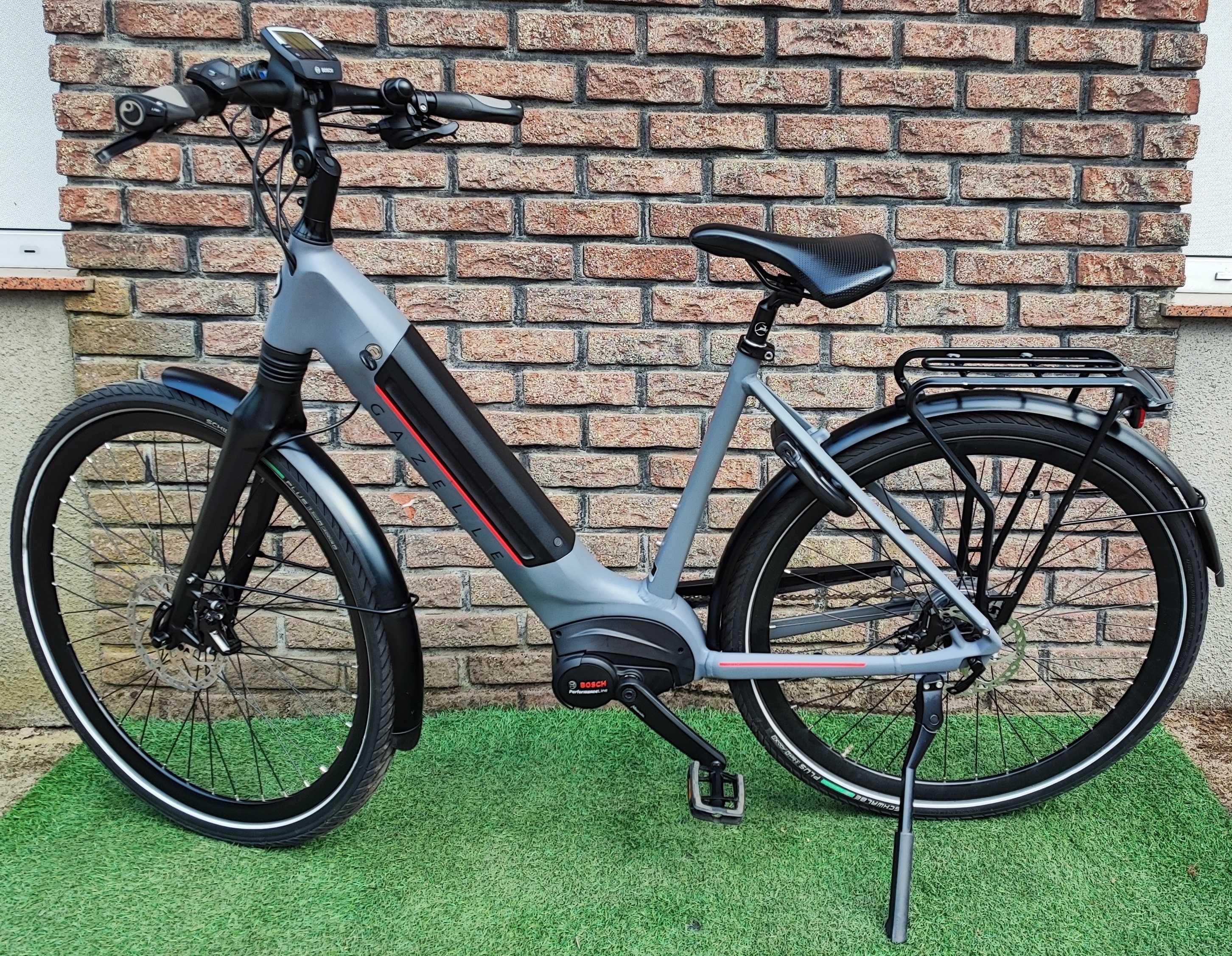Rower Elektryczny GAZELLE ULTIMATE T10 BOSCH Performance 53cm 300km