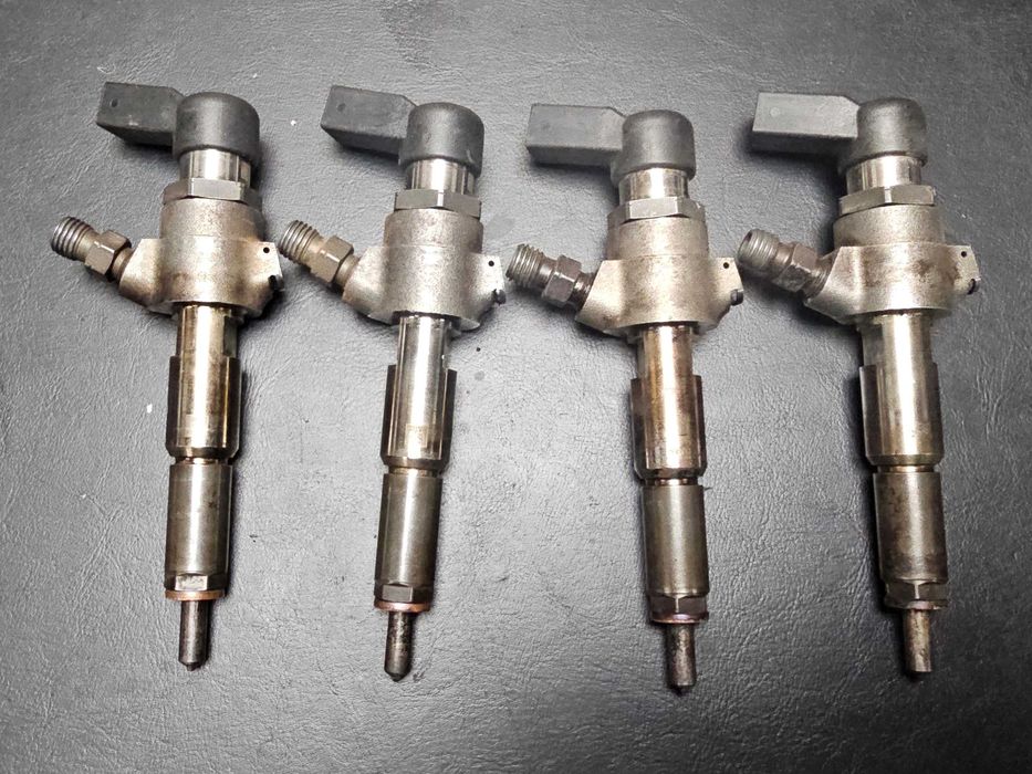 3x Wtryskiwacze Common Rail SIEMENS/VDO CRI 5WS40149-Z UB17 - jak nowe