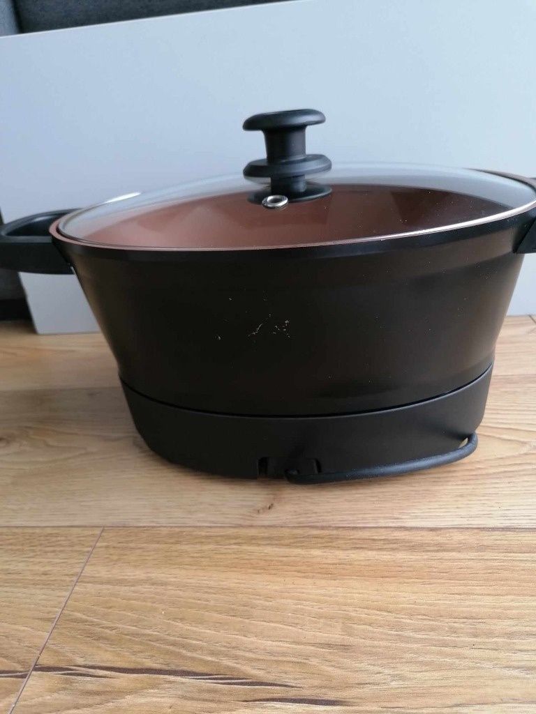 Multicooker Russel Hobbs 28270, 750W