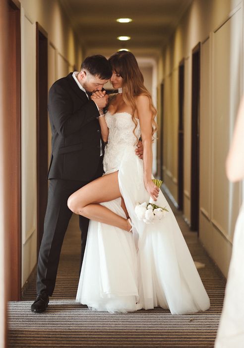 Стильна весільна сукня. Такої ви не знайдете ні в кого.