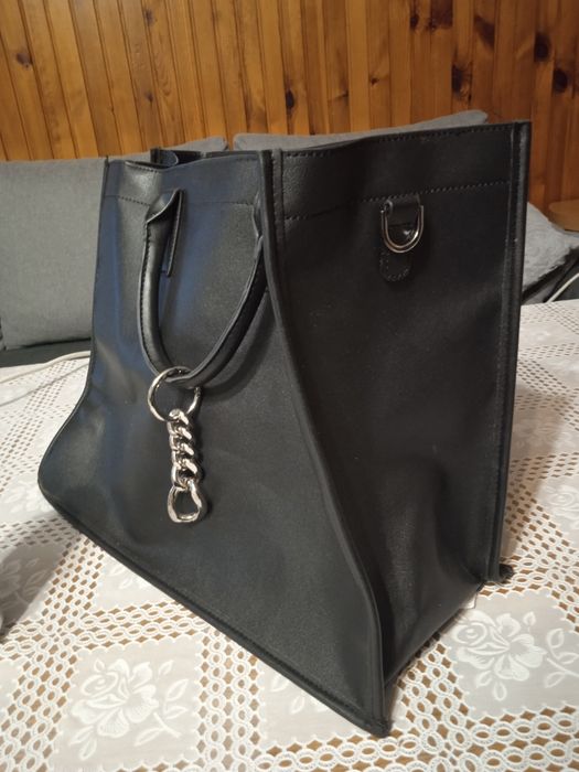 Skórzana torebka damska Reserved duża