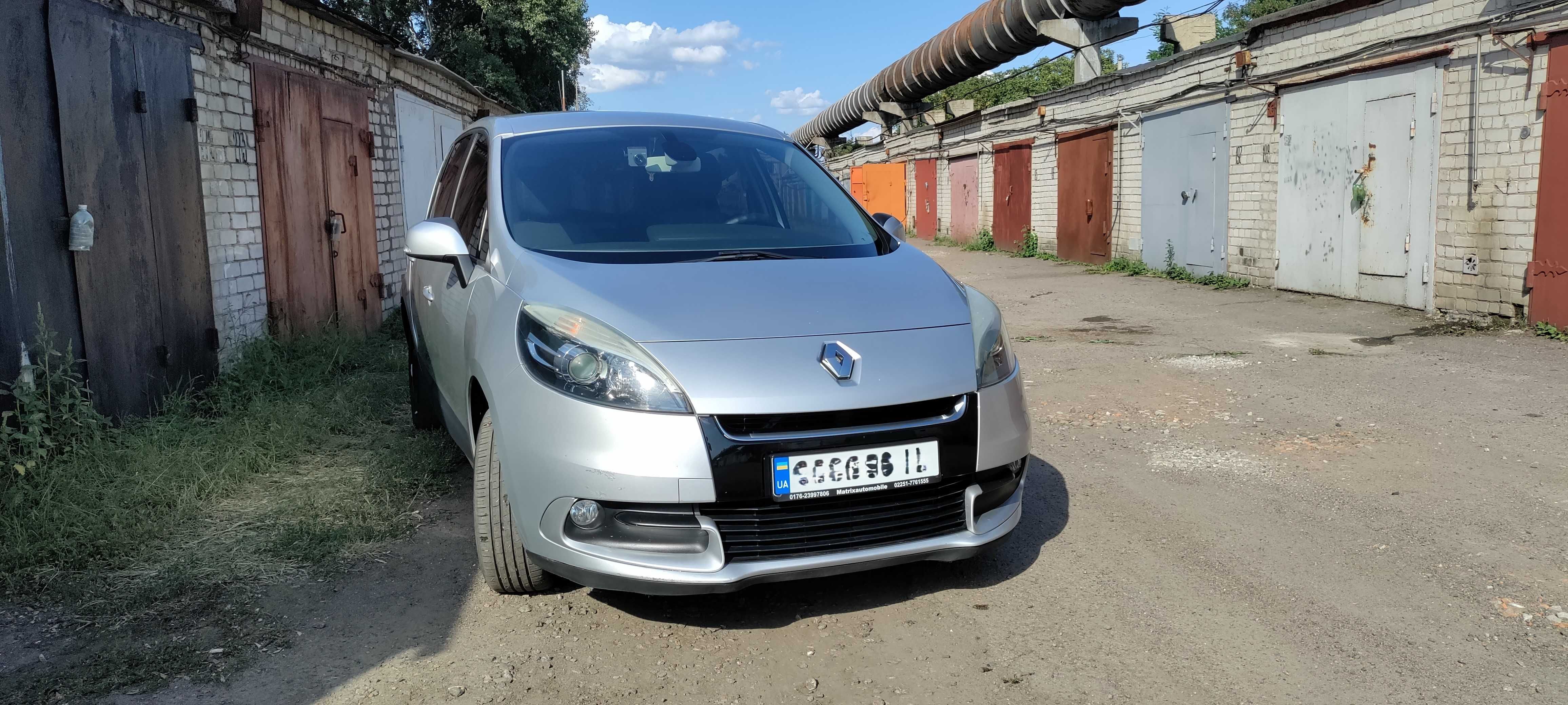 Renault Scenic 2012