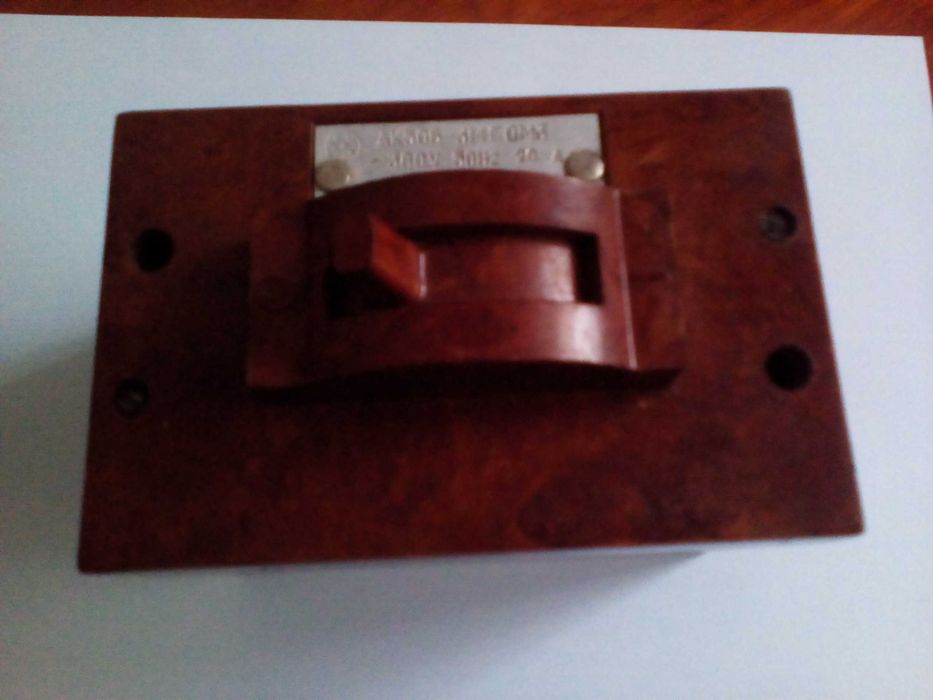 Продам автоматичний вимикач АК50-3МГ