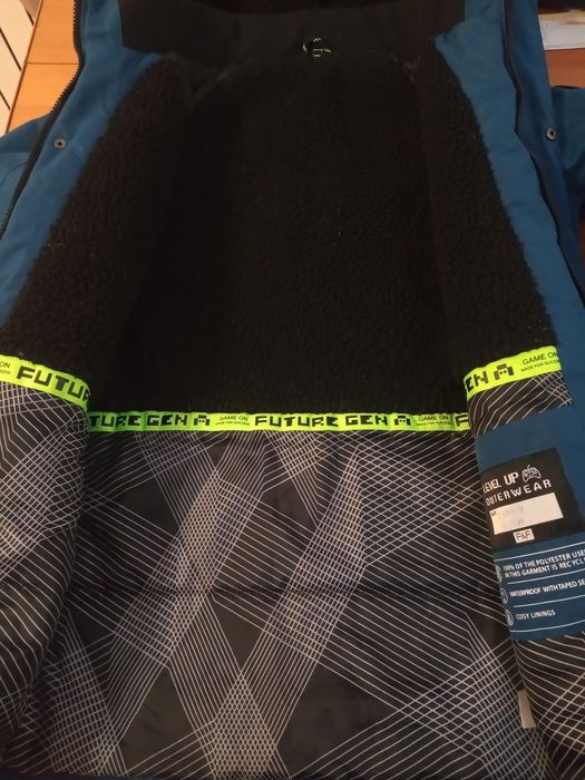 Зимова куртка 11-12р